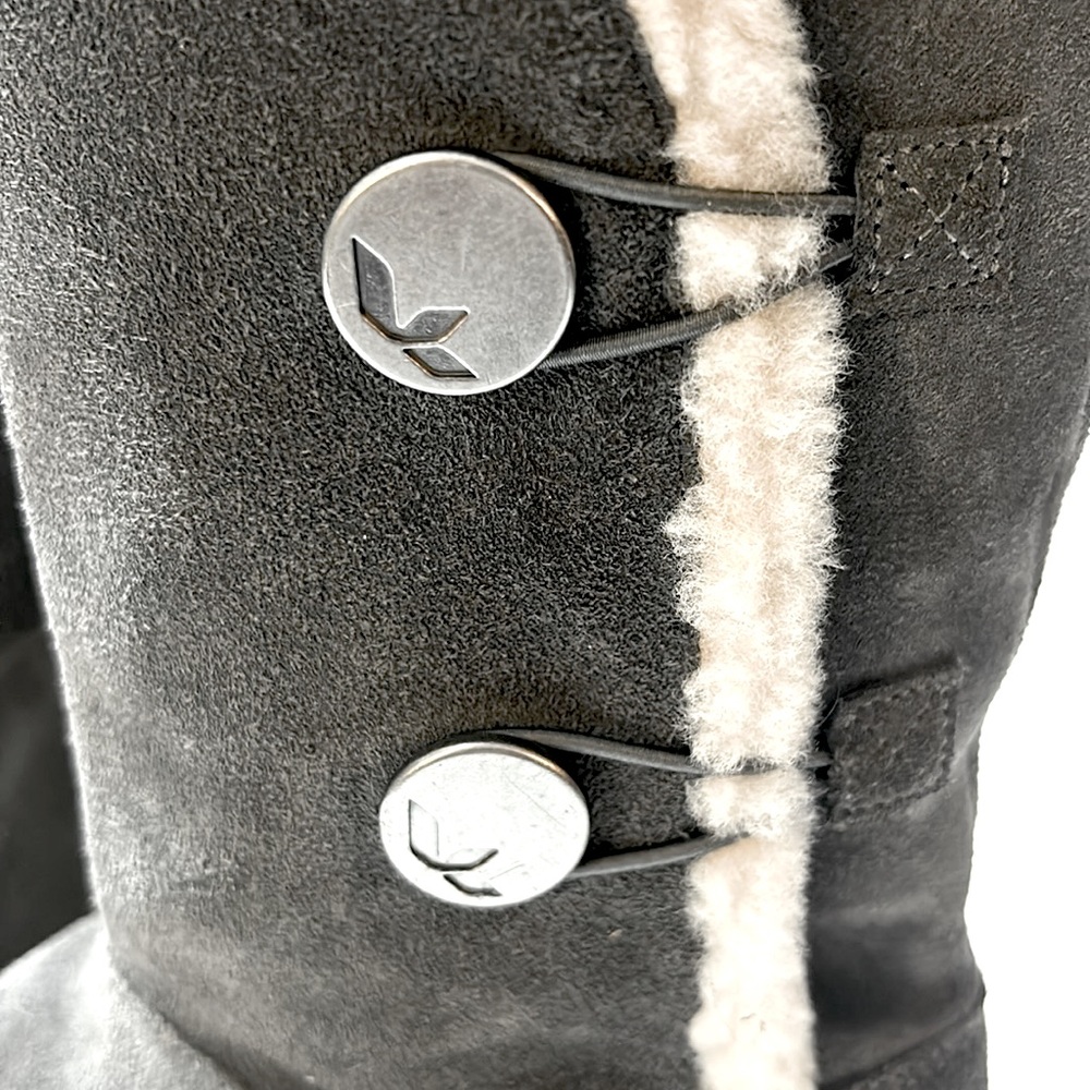 Koolaburra by UGG Tall Gray Suede Shearling Plaid fleece Lining Boots Women 7 - Picture 2 of 12